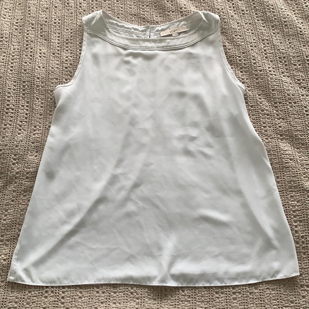 White LOFT flowy tank